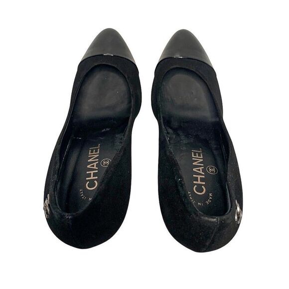 Chanel Interlocking CC Logo Black Fabric Pumps EU 38 US 7-7.5 Cap Toe High Heels - Picture 7 of 12